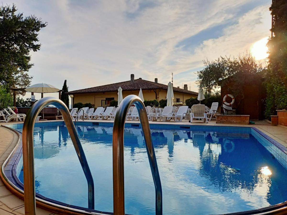 Viole Country Hotel Ассизи Экстерьер фото