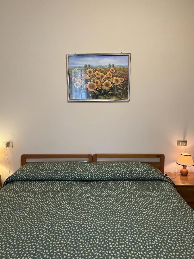 Viole Country Hotel Ассизи Экстерьер фото